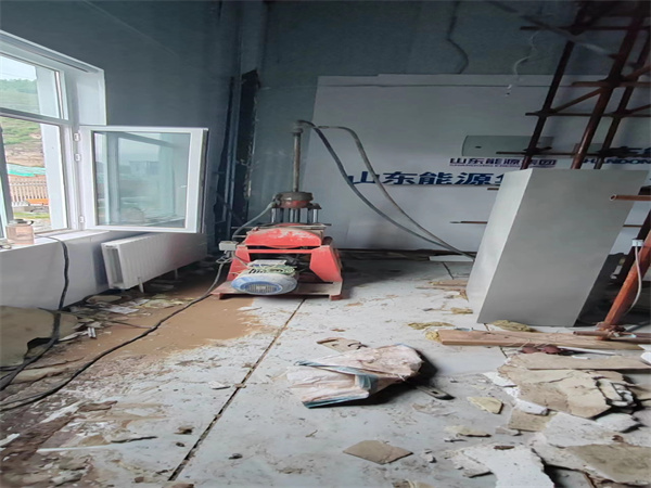 户县地基基础下沉墙体裂缝加固注浆顶升施工